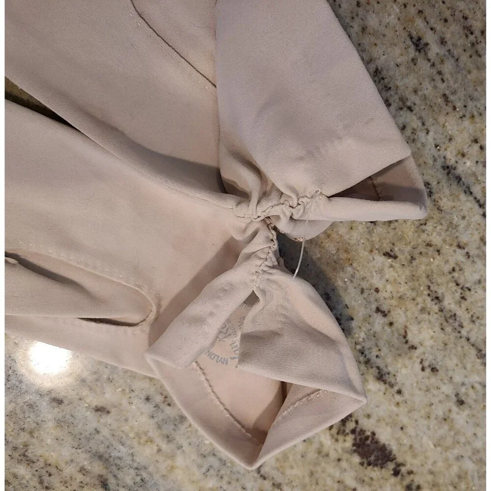 Vintage Womens Size L/XL Flesh Beige Nylon Formal 11.5